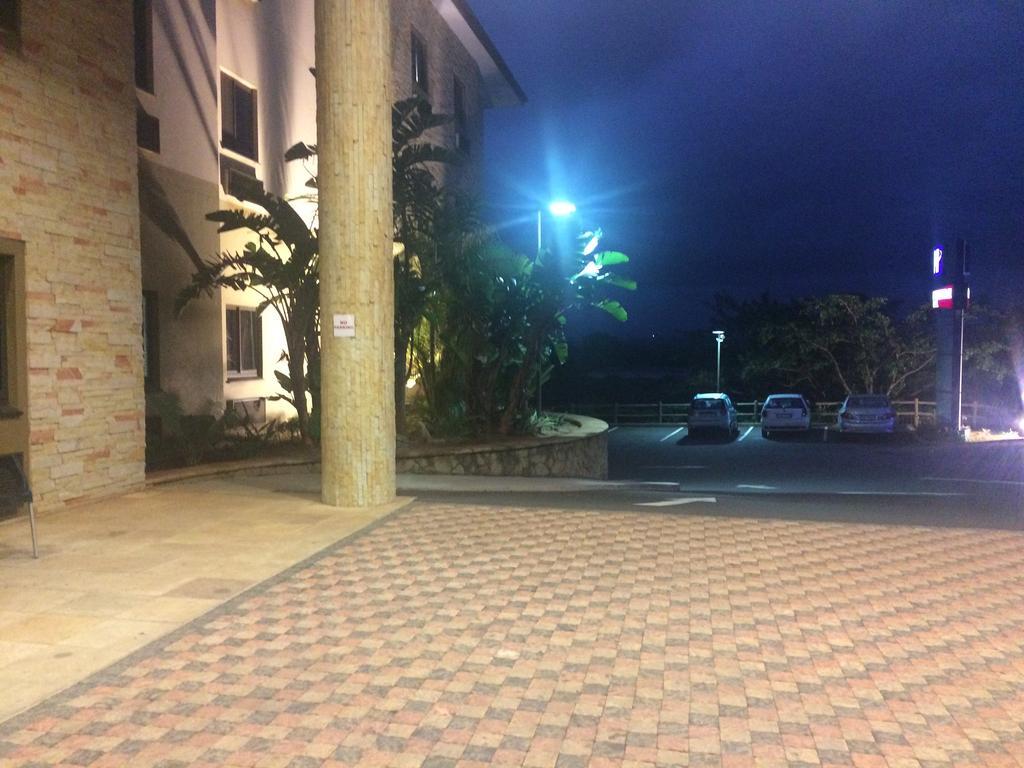Hampshire Hotel - Ballito Buitenkant foto